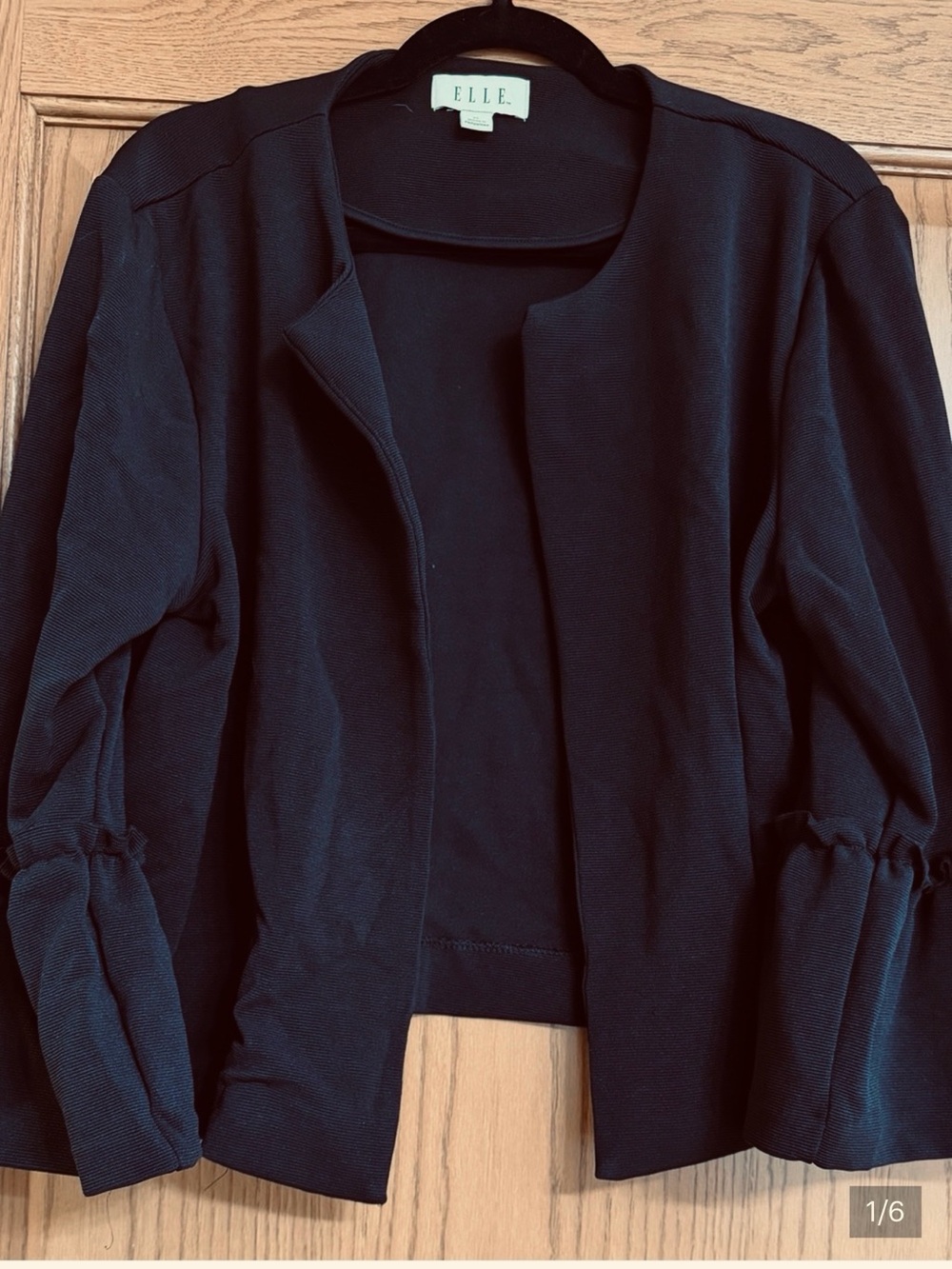 ELLE Black Structured Open Front Collarless Black Blazer